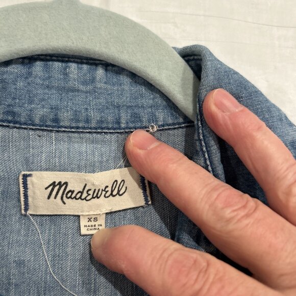 Madewell Denim Blouse Sleeveless XS‎ Blue Button Down Linen Blend Tie Front - Picture 3 of 8